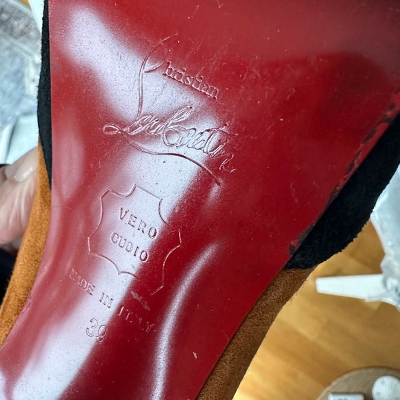 Christian Louboutin Black and Brown Heels with Gold Accents 39 - Picture 11 of 12